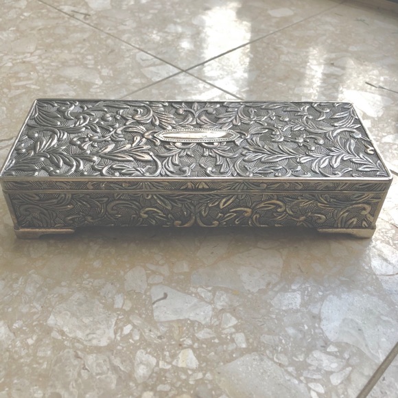 SOLD (Etsy) Silver Art Deco Nouveau Jewelry Box - Picture 2 of 6